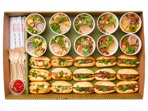 Catering Box 6: Mini Bowls & Mini Banh Mi Box